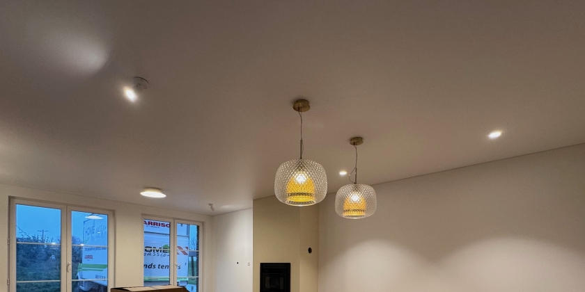 plafond lumineux spots.jpeg