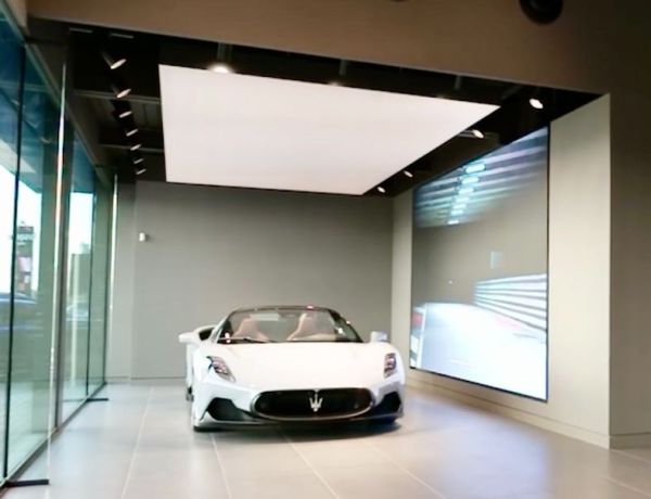 Maserati Anvers:cadres lumineux:2.jpg