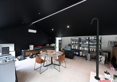 Plafond tendu noir lumineux