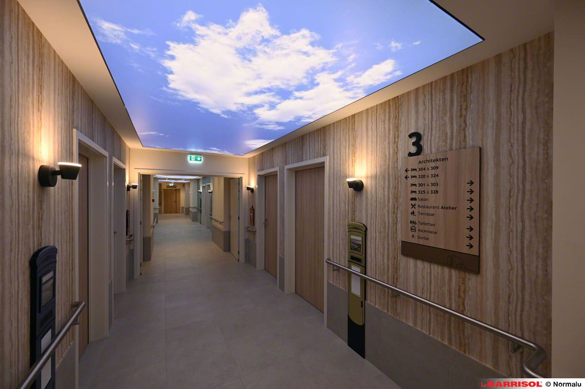 Residence Gallery - Plafond tendu d'un couloir